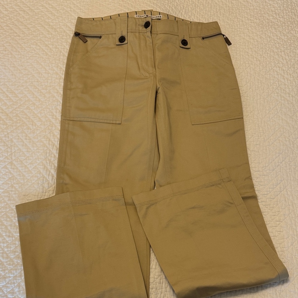 Tommy Hilfiger Women's Tan Cargo Pants